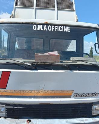 camion fiat Iveco 65/12