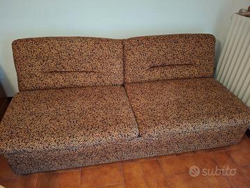 1 divano letto +2 poltrone letto