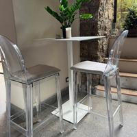 Sgabelli  kartell piu tavolo