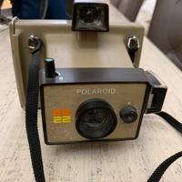 Polaroid ee22