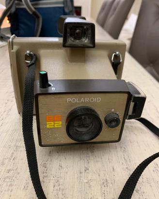 Polaroid ee22