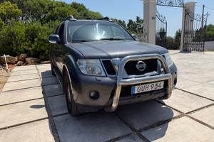Nissan Navara 2.5 dCi 190CV 4 porte Double Cab Spo