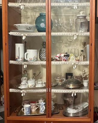 Mobile credenza in legno