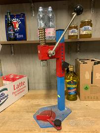 Tappatrice manuale