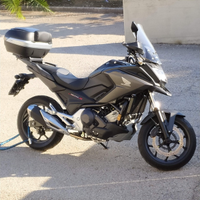 Vendita Honda NC750X DCT ABS e controllo trazione