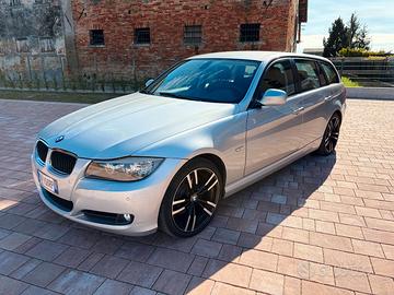 BMW 320d E91 touring 2009