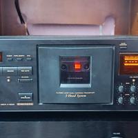 Piastra Teac V-5000