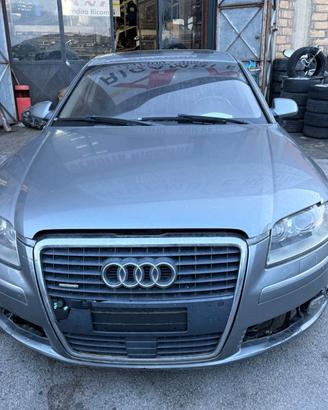 Ricambi Audi A8 QUATTRO 4.2 FSI V8 334cv del 2007