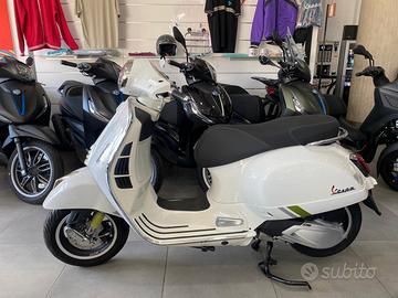 Vespa GTS 310 Super Tech