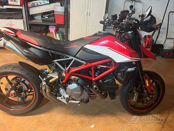 Ducati hypermotard 950