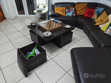 Tavolino da salotto rivestito in pelle