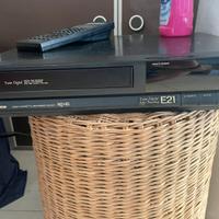 Videoregistratore Mitsubishi E21