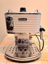 Macchina da caffè espresso manuale De'Longhi