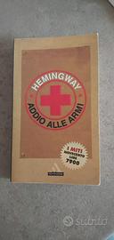 Llibro Addio alle armi - Hemingway