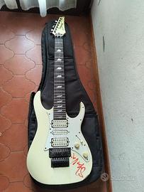 Ibanez universe prima serie
