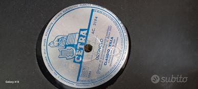 5 album contenti una cinquantina di 78 giri