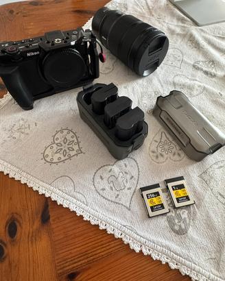 Nikon zr