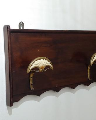 Attaccapanni antico in legno massello