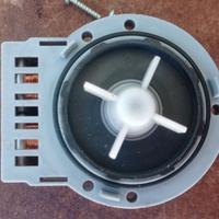 pompa scarico acqua lavatrice Indesit e simili