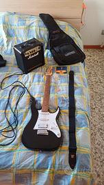 chitarra elettrica Gio Ibanez della Yamaha con amp