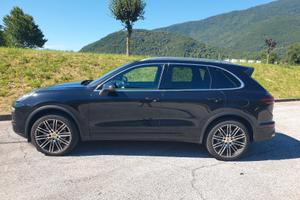 PORSCHE Cayenne 4.2 V8 S Diesel 385 cv - EURO 6