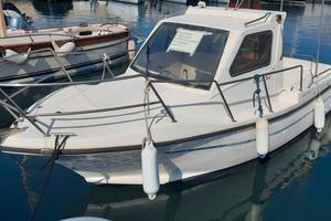 Posto barca Marina di San Vincenzo, pilotina 7 m