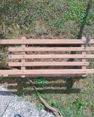 Slittino in legno 