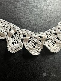 Pizzo bordo all'uncinetto bianco dim.275 cm