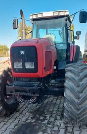 MASSEY FERGUSON 8240
