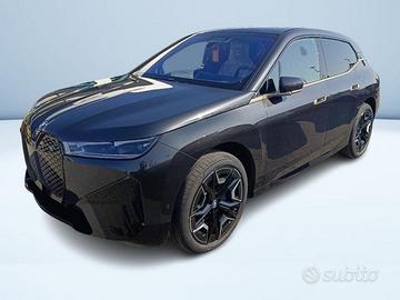 BMW iX xDrive 50