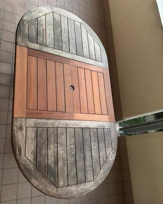 Tavolo in legno da terrazzo/giardino