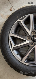 4 Cerchi originali Toyota 18" + Yokohama Geolandar