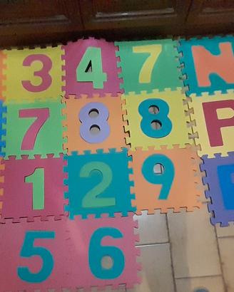 Grande tappeto puzzle di 52 pz.