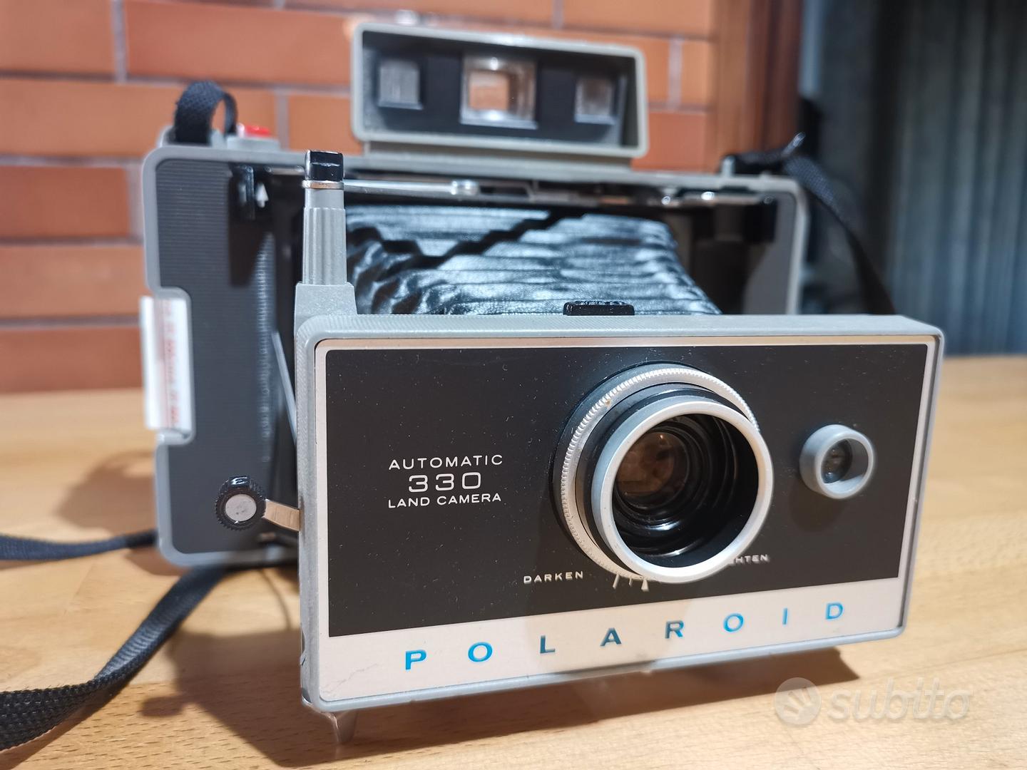 polaroid 330