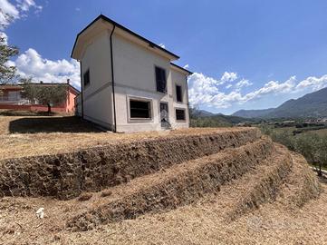 CASA INDIPENDENTE A PICINISCO
