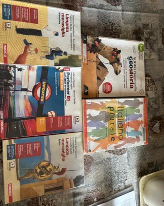 libri scolastici 1° anno liceo