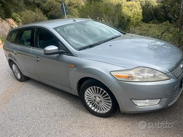Ford Mondeo 2000  CV 140 kw103 TDi con gancio tra