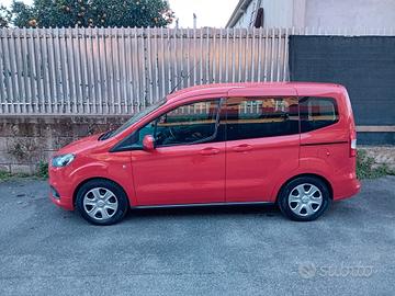 Ford Tourneo Courier 1.0 EcoBoost 100 CV Sport