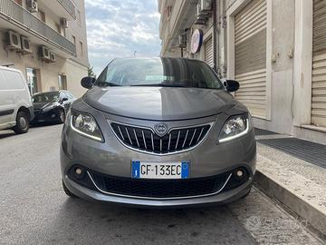 LANCIA YPSILON 1.0 HYBRID GOLD 2021