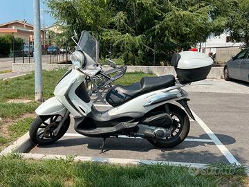 Piaggio Beverly 300 ie.