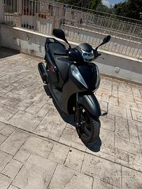 Honda sh 300 sport