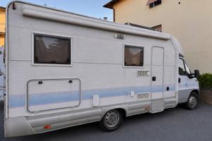 Camper semi integrale