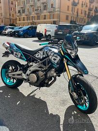 Aprilia dorsoduro 750 2010 DEPOTENZIATA A LIBRETTO