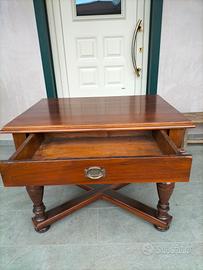 tavolino in legno