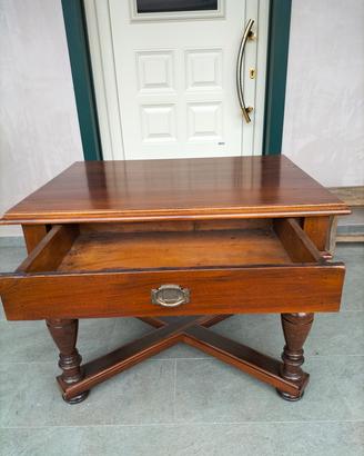 tavolino in legno