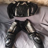 Tuta moto marca Berik taglia 50 e stivali sidi n 4