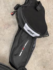 Borse Givi posteriori sotto coda BMW GS 1200 1250