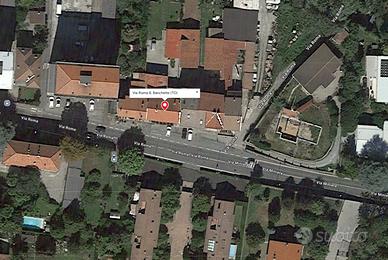 Alloggio, negozio rispostiglio e terreno