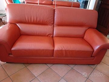 Divano pelle