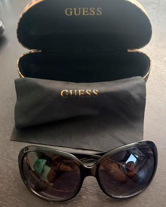 Occhiali da sole GUESS